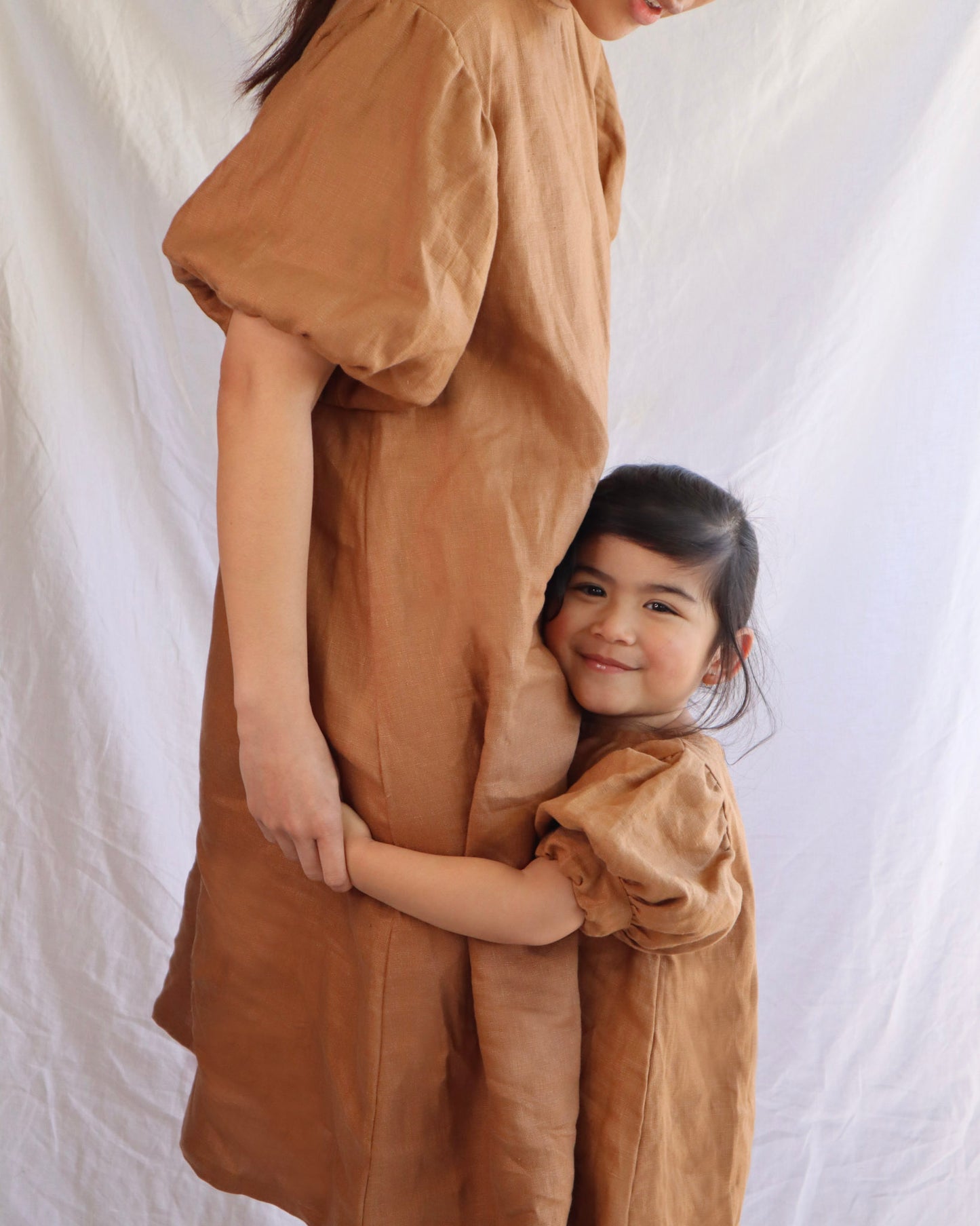 Women's Linen Bubble Dress - Tawny